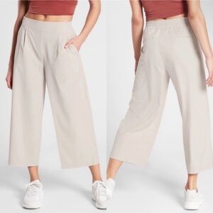 Athleta Brooklyn Wide Leg Crop Pants Cream